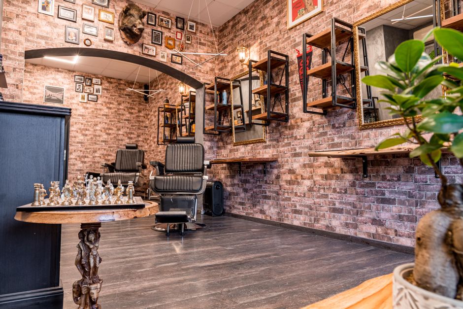 Interior barber shop 4MEN